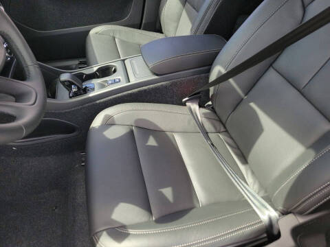 2026 Volvo XC40 B5 Core