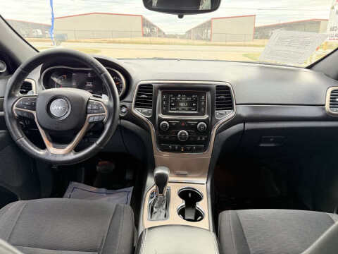 2017 Jeep Grand Cherokee Laredo