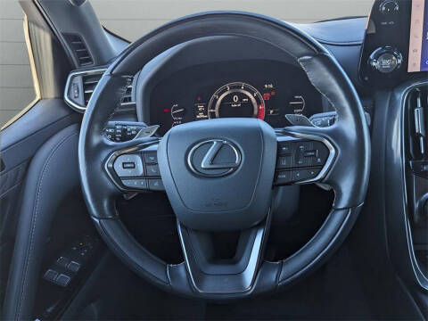 2022 Lexus LX 600 Luxury