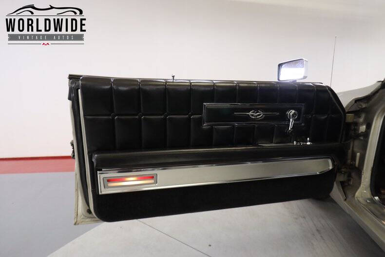 1971 Ford Thunderbird