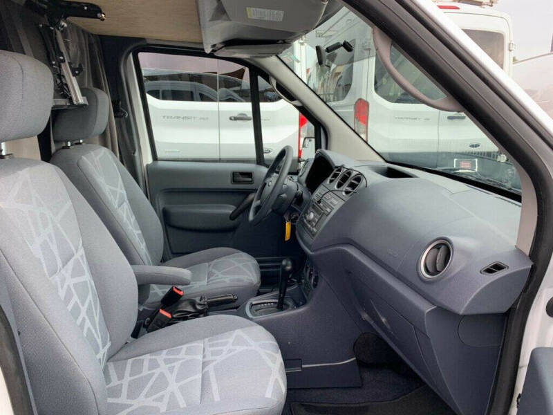 2011 Ford Transit Connect XLT Premium