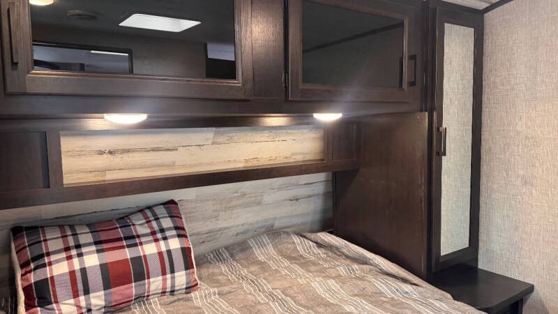 2022 Jayco Jay Feather 24RL