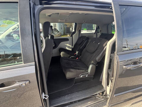 2016 Dodge Grand Caravan SE