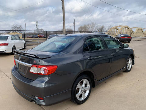 2011 Toyota Corolla S