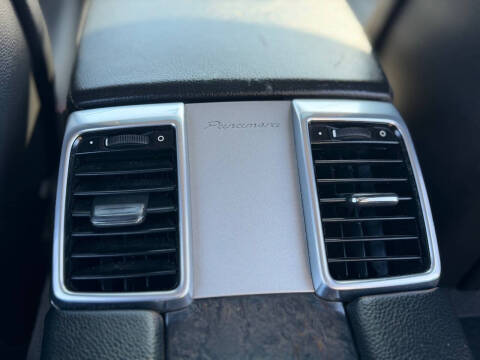 2012 Porsche Panamera S Hybrid