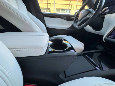 2020 Tesla Model X Long Range Plus