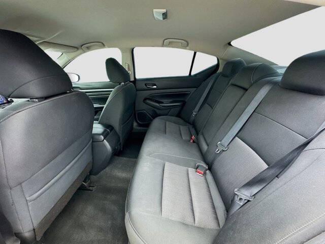 2021 Nissan Altima 2.5 SV