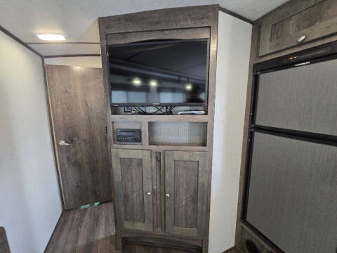 2019 Cruiser RV MPG