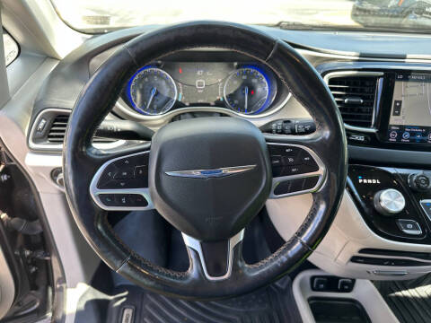 2020 Chrysler Pacifica Touring L Plus
