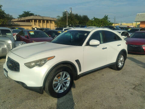 2011 Infiniti FX35 for sale at P S AUTO ENTERPRISES INC in Miramar FL