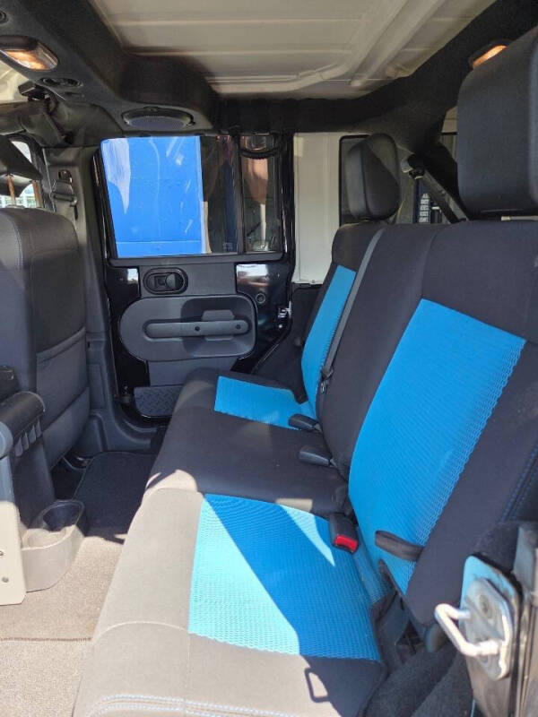 2010 Jeep Wrangler Unlimited Sport