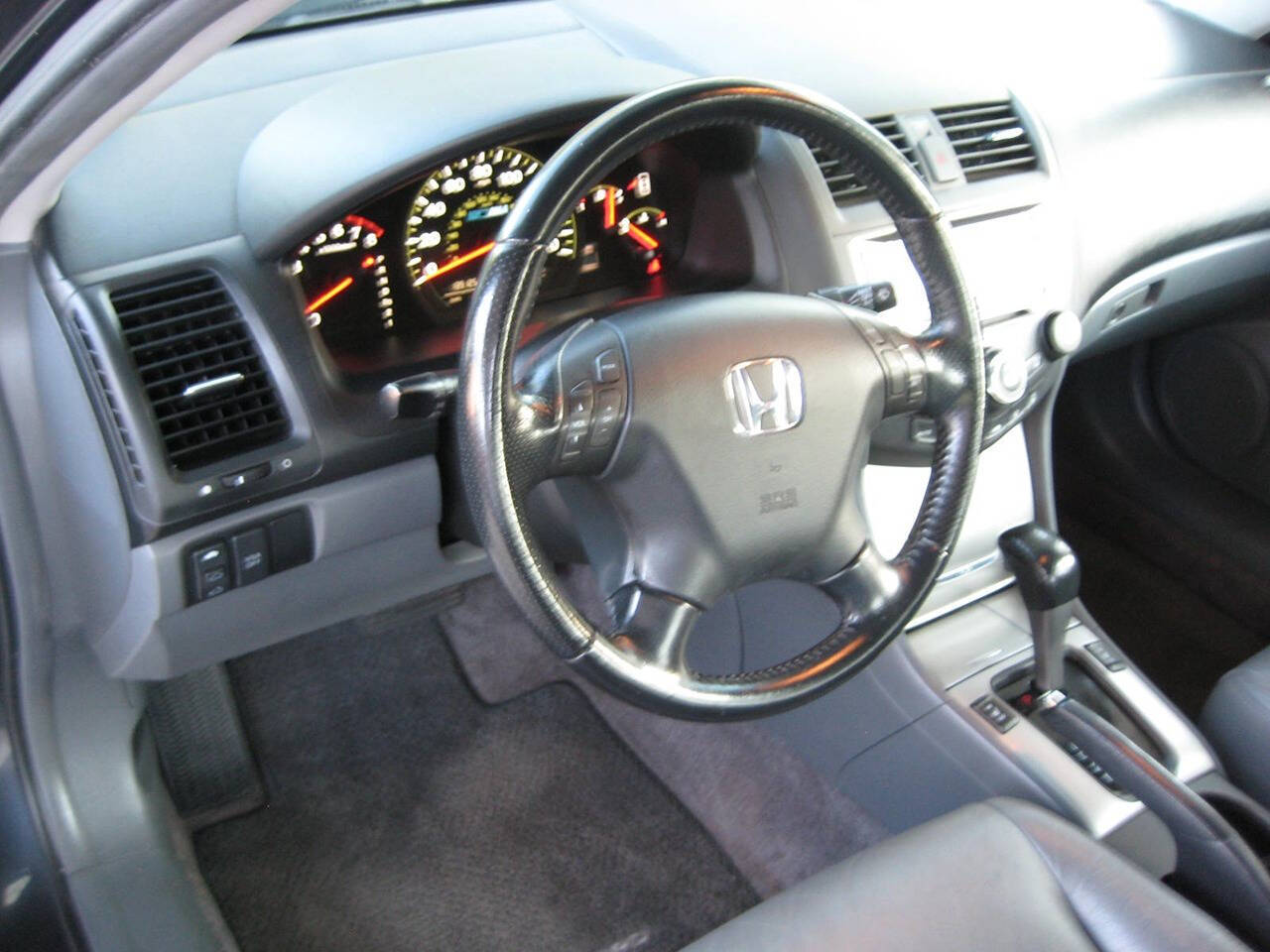 2007 Honda Accord for sale at Auto Link Inc in Hamilton, VA