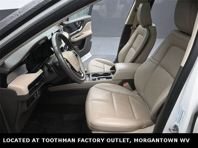 2022 Lincoln Corsair Standard