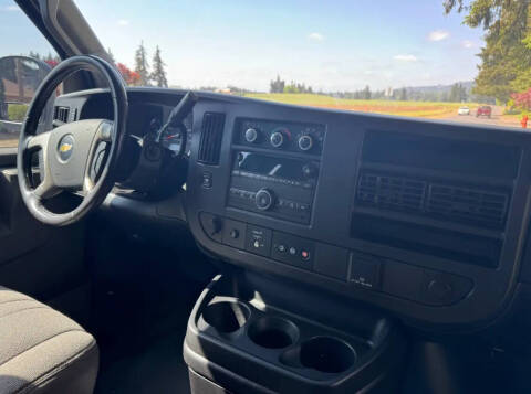 2018 Chevrolet Express LS 2500