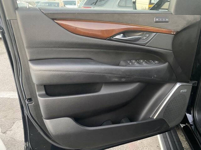 2018 Cadillac Escalade Premium Luxury