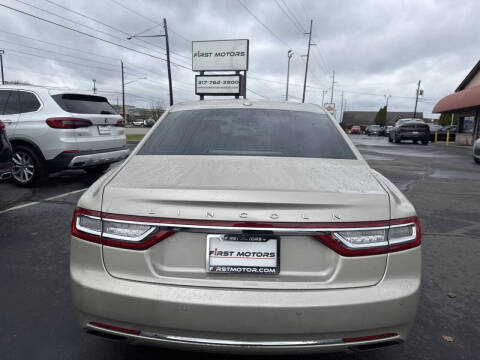 2017 Lincoln Continental Premiere
