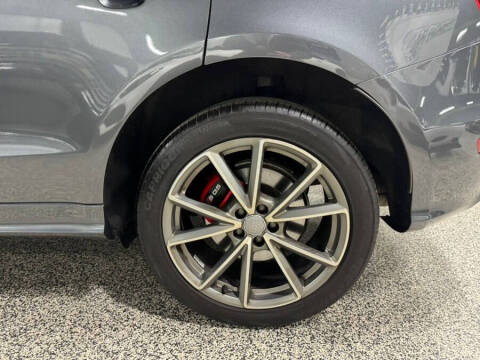 2016 Audi SQ5 3.0T quattro Premium Plus