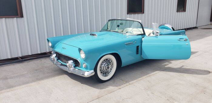 1956 Ford Thunderbird