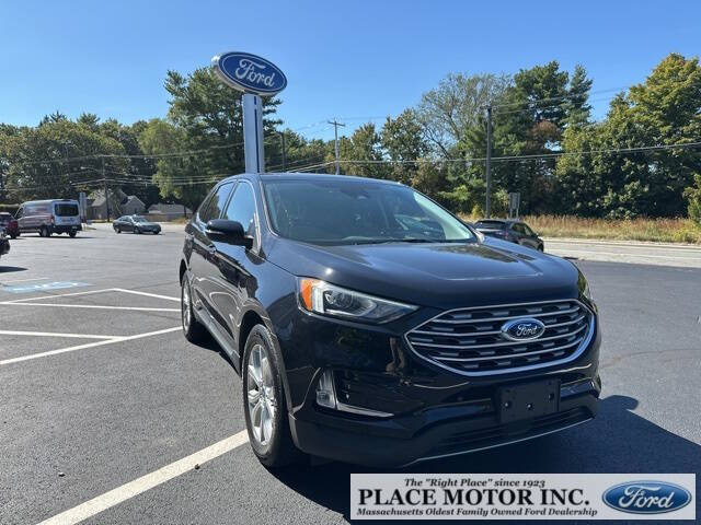 2022 Ford Edge Titanium