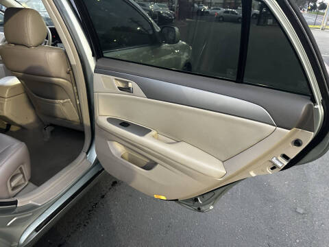 2008 Toyota Avalon XL