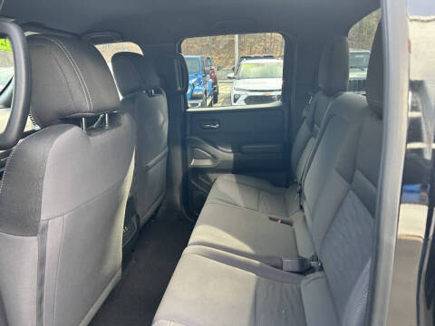 2023 Nissan Frontier S