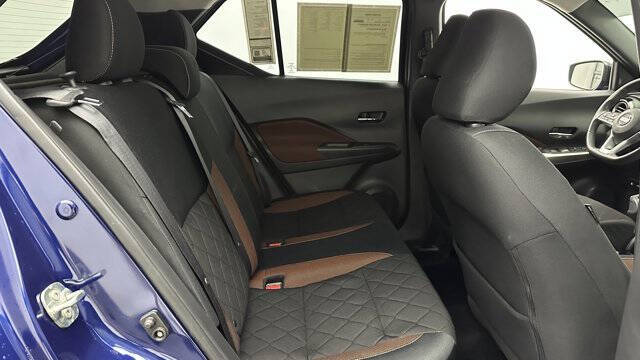 2018 Nissan Kicks SR