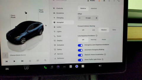 2024 Tesla Model Y Long Range