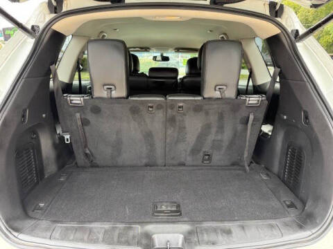 2015 Nissan Pathfinder SL