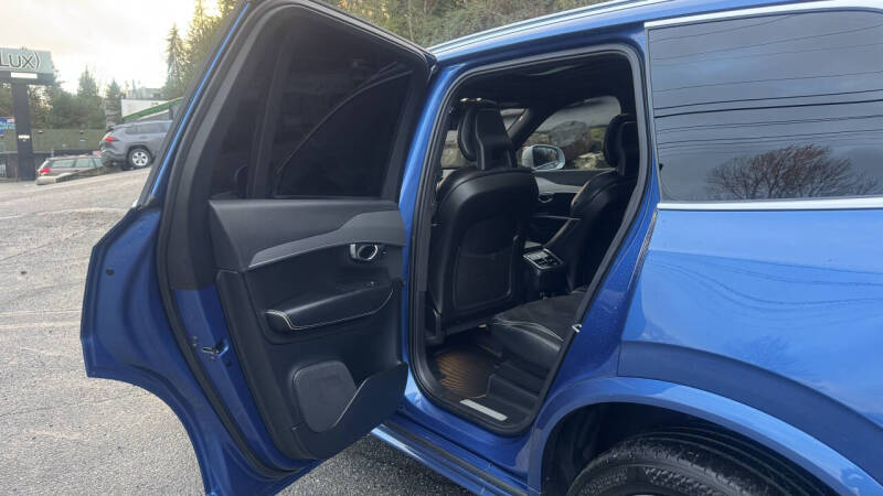 2018 Volvo XC90 T6 R-Design