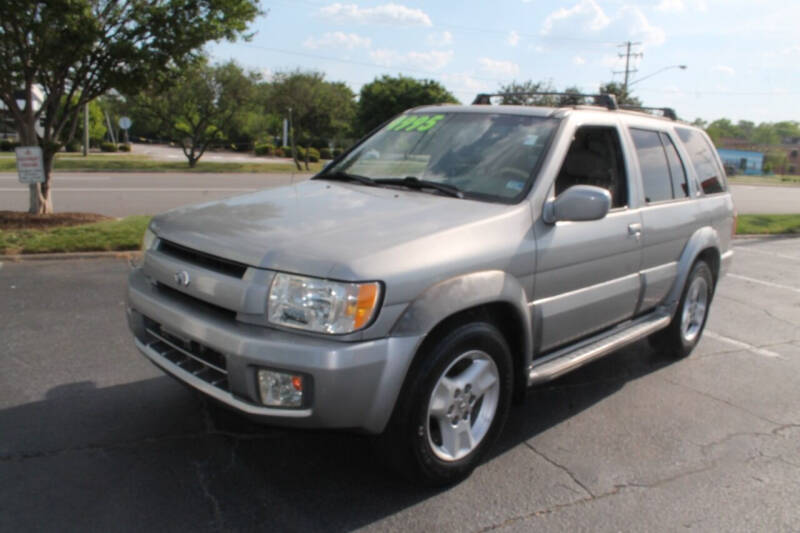 2001 Infiniti QX4 for sale at Drive Now Auto Sales in Norfolk VA