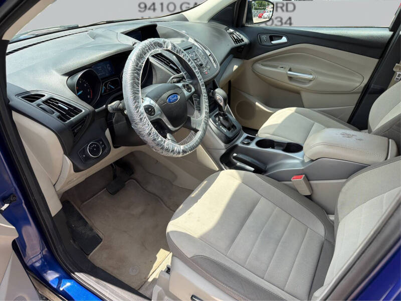 2015 Ford Escape SE