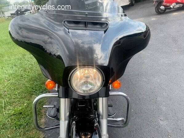 2017 Harley-Davidson Street Glide Special