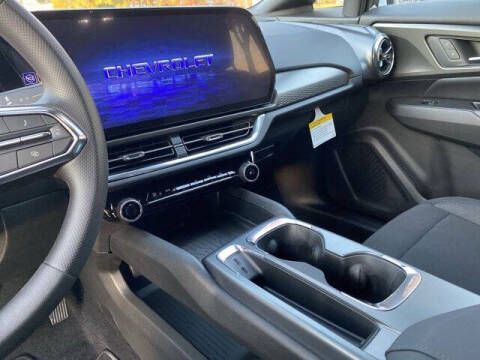 2026 Chevrolet Equinox EV LT 1