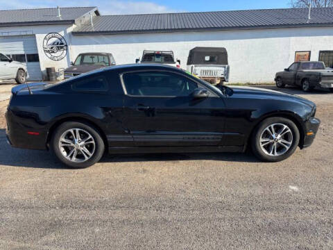 2014 Ford Mustang V6