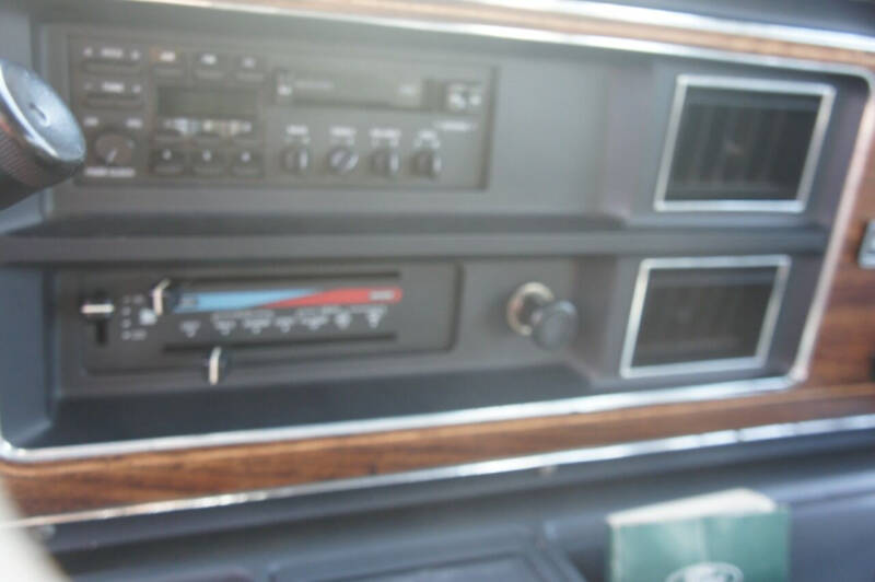 1990 Ford E-Series E-150