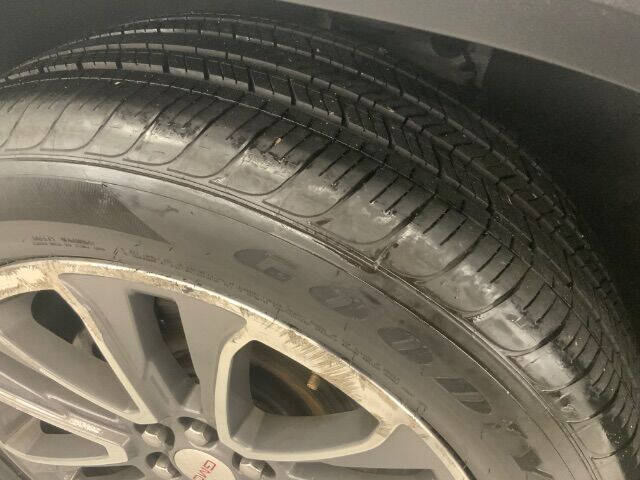 2017 GMC Acadia SLT-1