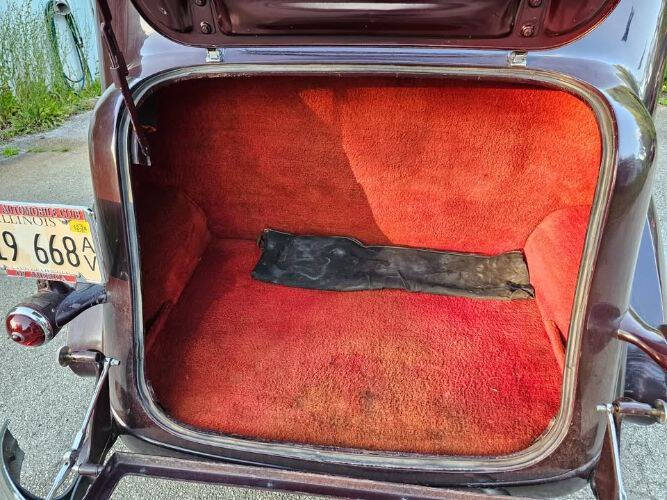 1937 Packard 1508