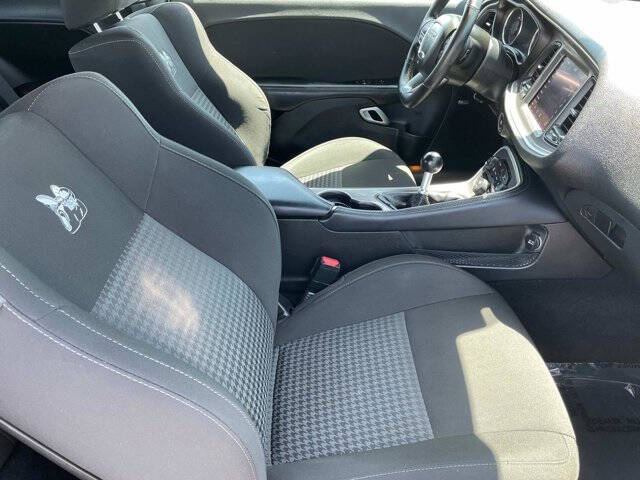 2022 Dodge Challenger