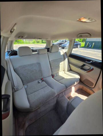 2005 Subaru Outback 2.5i