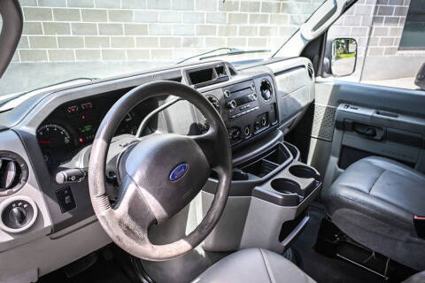 2010 Ford E-Series E-250