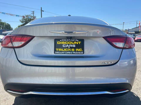 2015 Chrysler 200 Limited