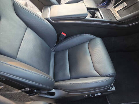 2022 Tesla Model X Plaid