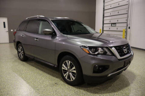 2020 Nissan Pathfinder SL
