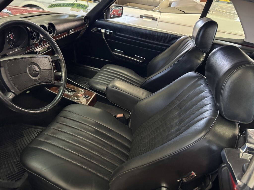 1989 Mercedes-Benz 560-Class 10