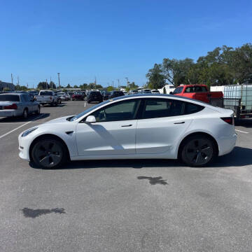 2021 Tesla Model 3 Standard Range Plus