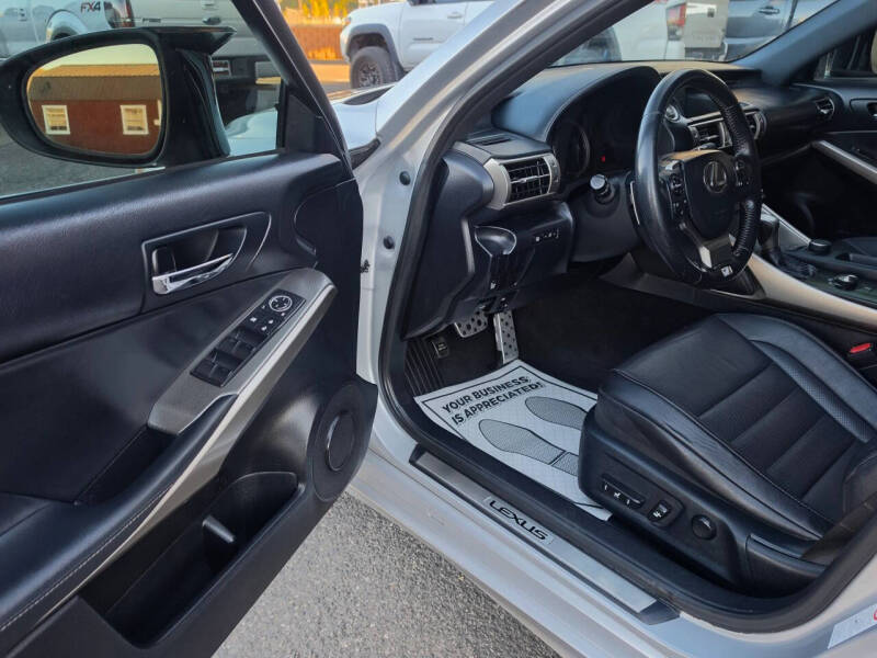 2015 Lexus IS 250