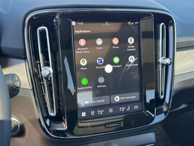 2026 Volvo XC40 B5 Plus