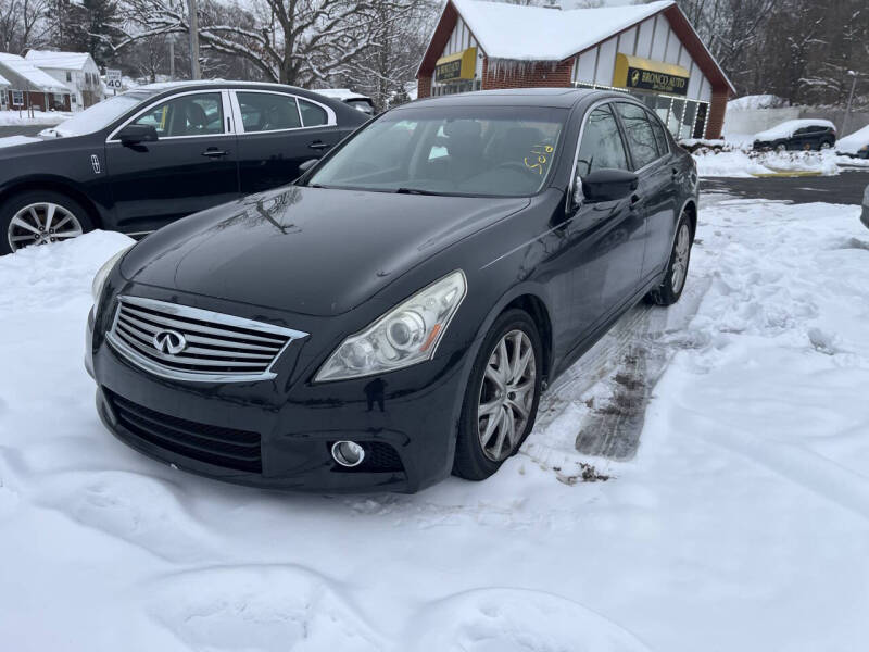 2010 INFINITI G Sedan's photo