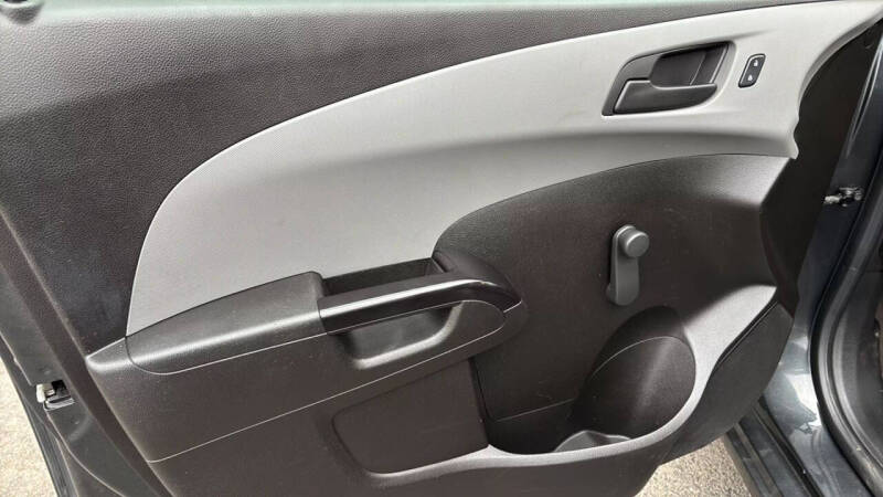 2020 Chevrolet Sonic LT