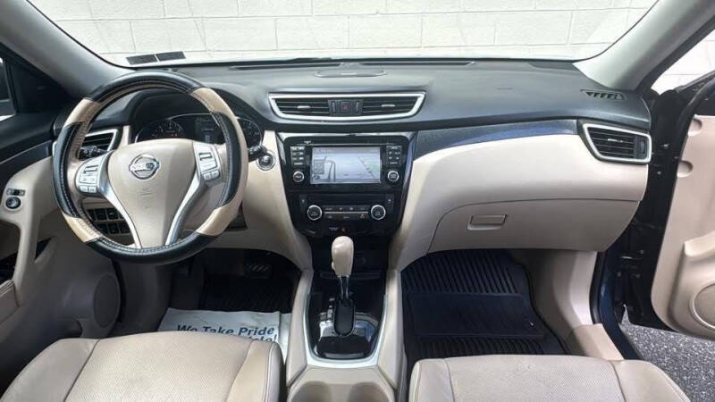 2015 Nissan Rogue SL